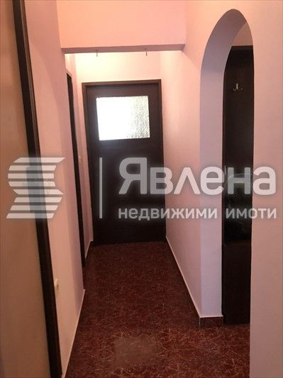 Дава се под наем Четиристаен апартамент в Варна, Младост 1 - 102 кв.м за 499 € - Снимка #8