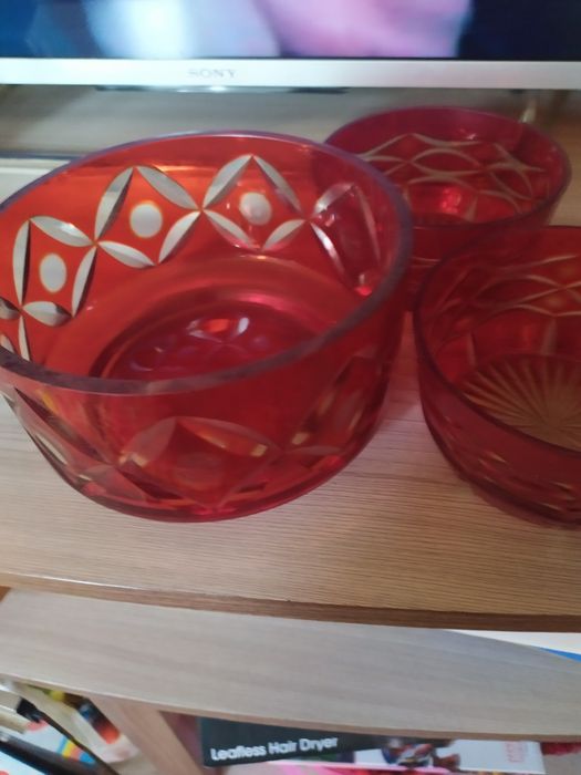 Продам советские салатницы.