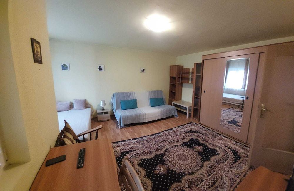 Garsoniera Orsova/ Veteranilor Lujerului 40 m2, et 3/4, bloc 1990.