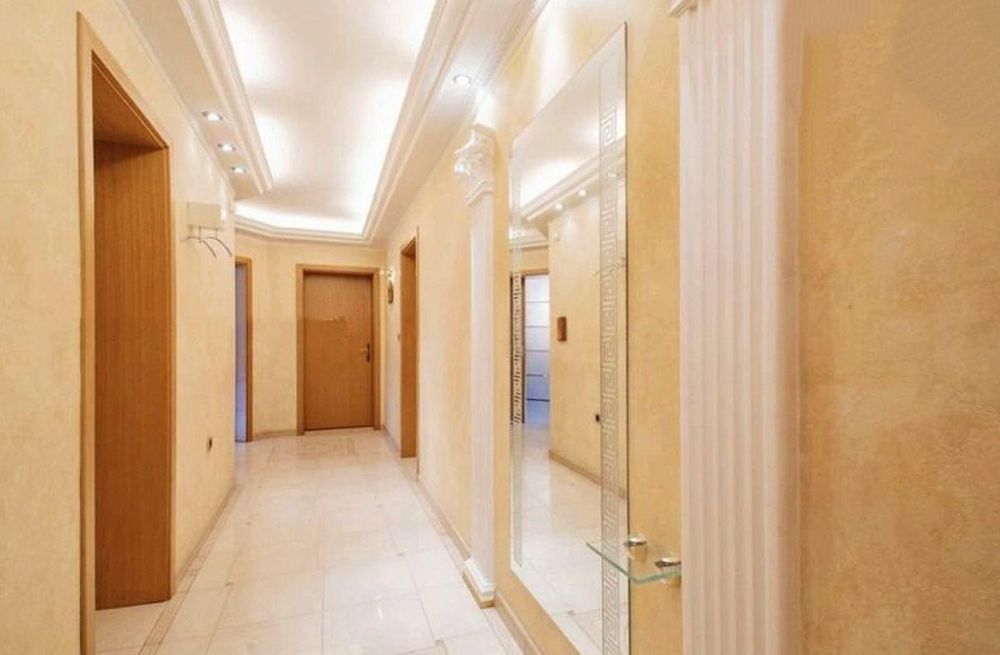 Дава се под наем Тристаен апартамент в София, Бъкстон - 120 кв.м за 1296.42 € - Снимка #3