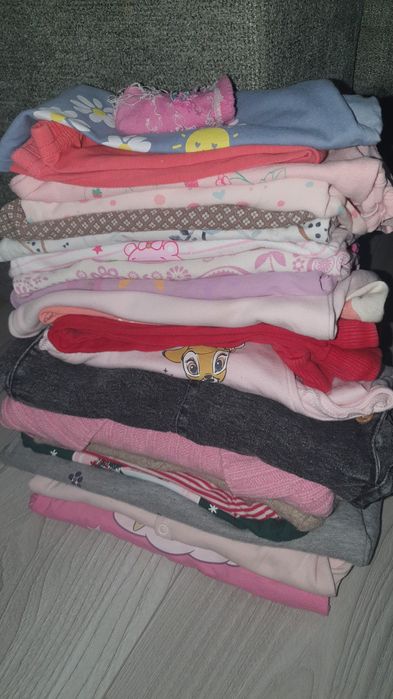 Lot hăinute bebe 6-12 luni 50 lei