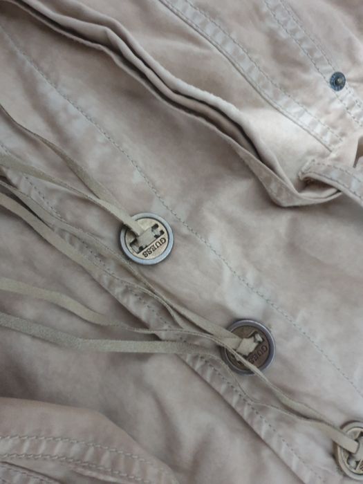 Jacheta guees 100% originala noua xs s 34 36 bej