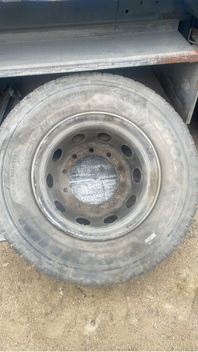 Зимные шины грузовые