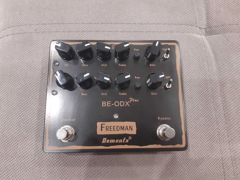 Ефекти за китара- BOSS, сет адаптери