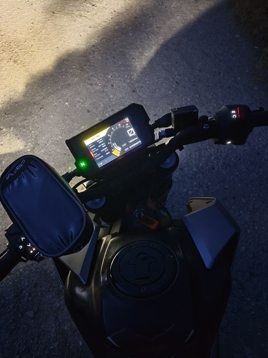 KTM  duke 390 2021
