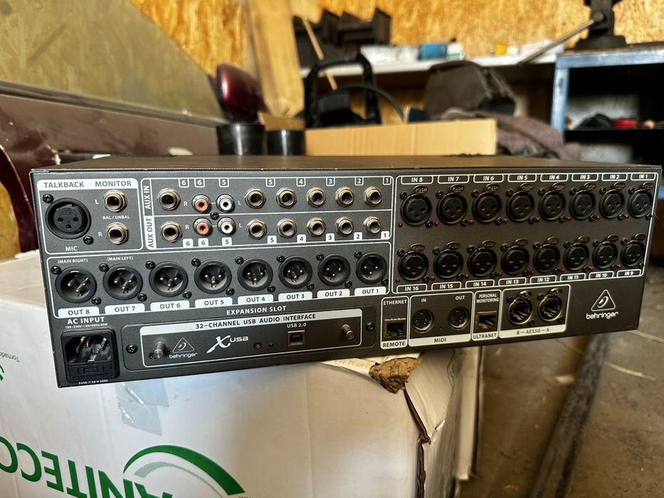 Продам behringer x32 rack