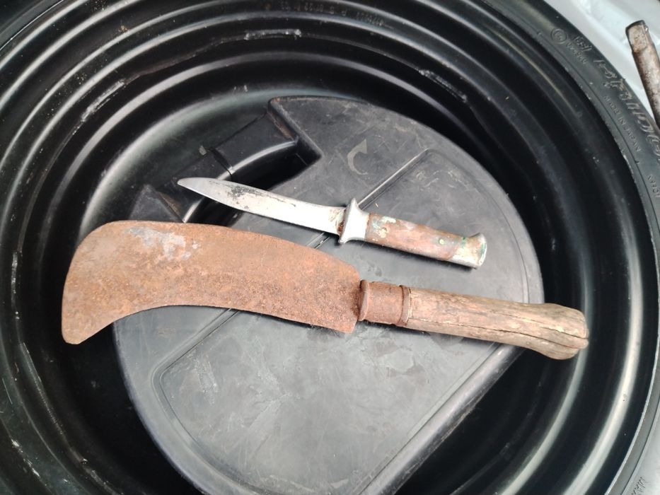 Стар нож и косер