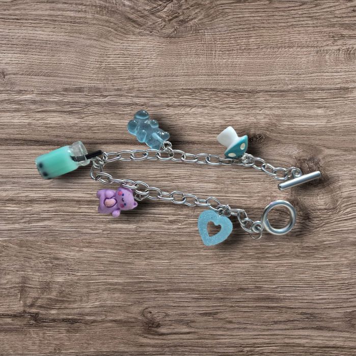 Ръчно изработени гривни – сладки, цветни и уникални