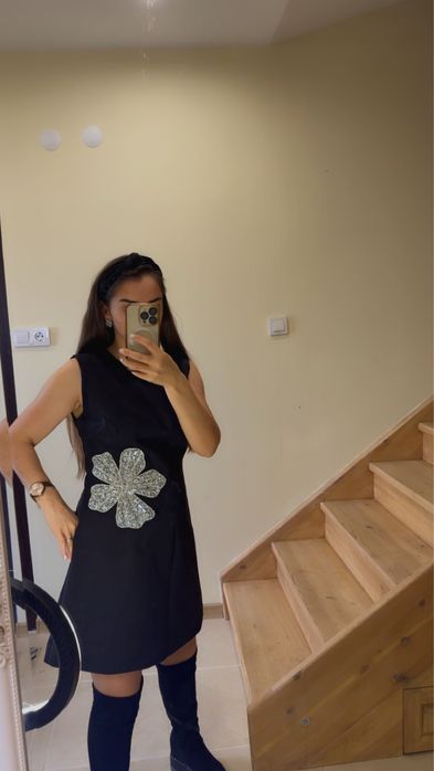 Елегантна нова рокля за стилни дами