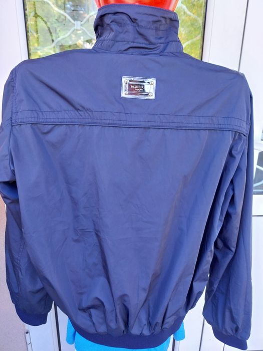 BURBERRY- L разм.,ново мъжко яке,есен ,пролет.