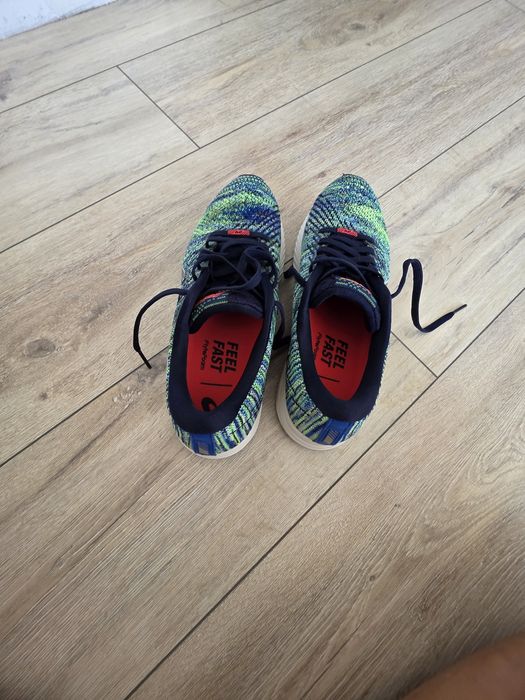 Маратонки Asics 39 размер