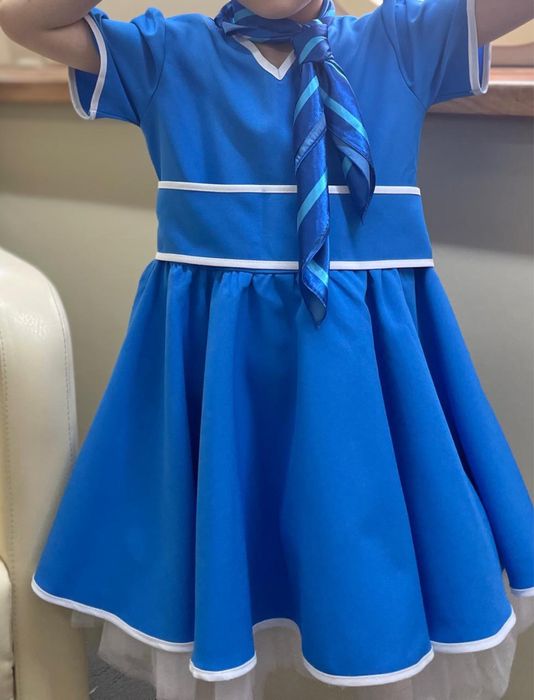 Продам детское платье 5-6 лет!