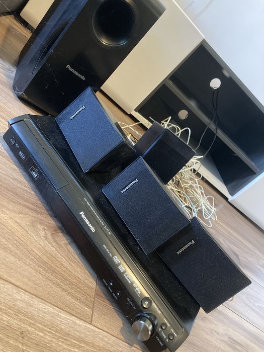 Home Cinema 5.1 Panasonic SA-PT150 DVD
