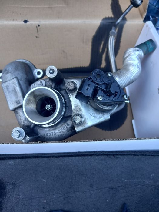 Piese motor turbina citroen și Peugeot  16 hdi 2014 2021