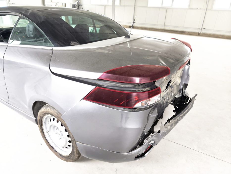 Renault Megane 3impecabil este lovit  2012 .