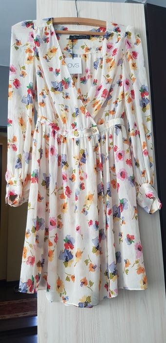 Шифонена туника с цветя