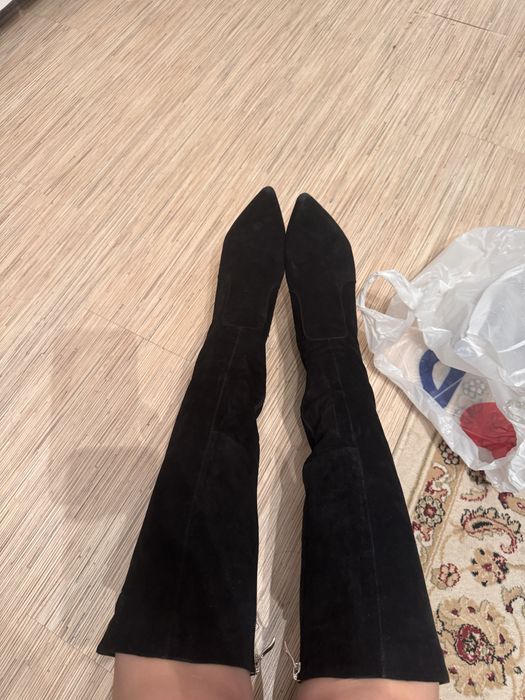 Замшевые сапоги 39 размер