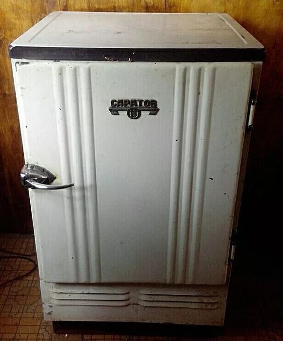 Холодильник  Саратов ссср