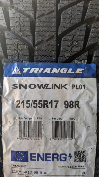215/55R17 Triangle PL01