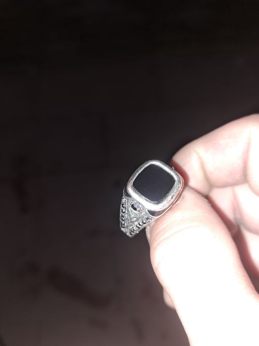 250 000 so'm kumush uzuk