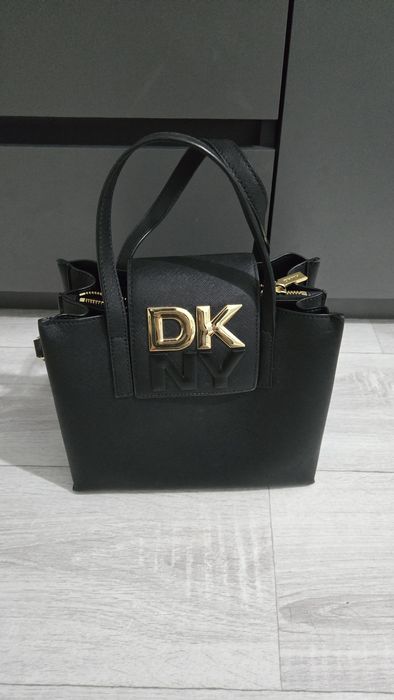 Кожаная сумка DKNY Faye Satchel (Оригинал)