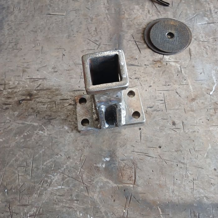 Фаркоп на Танк 300