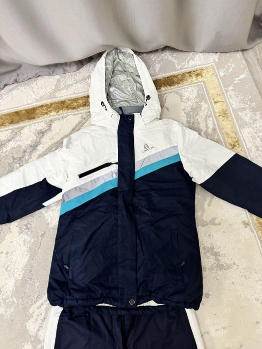 Продам горнолыжный костюм