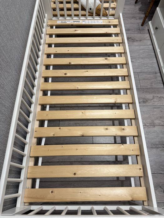 Детские кроватки