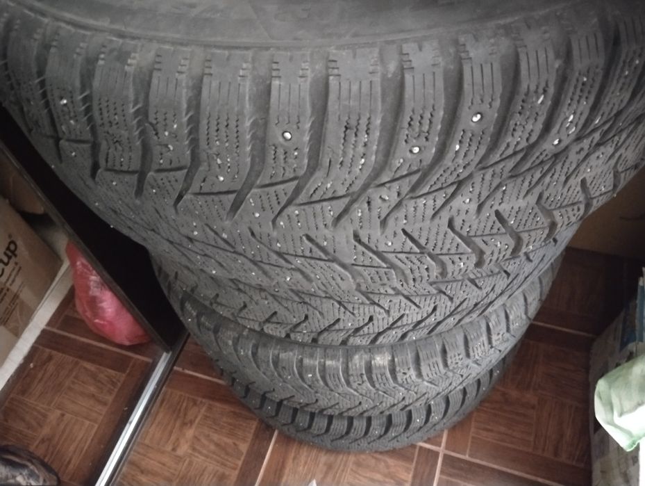 Шины САЙЛУН. 235/55R18 ЗИМА, ШИПЫ