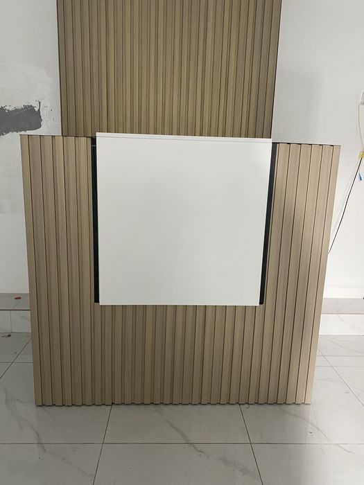 Продается ресепшн в отличном состояние, ближе Ганга Resepshn