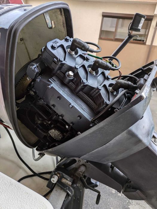 Barca cu motor Rana 530
