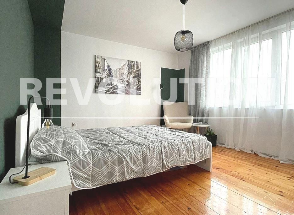 Дава се под наем Тристаен апартамент в Варна, Левски - 70 кв.м за 648.21 € - Снимка #6