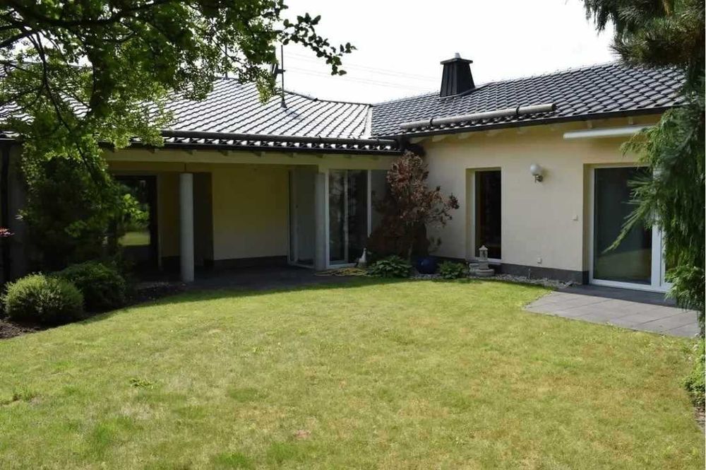 Продавам къща в Германия