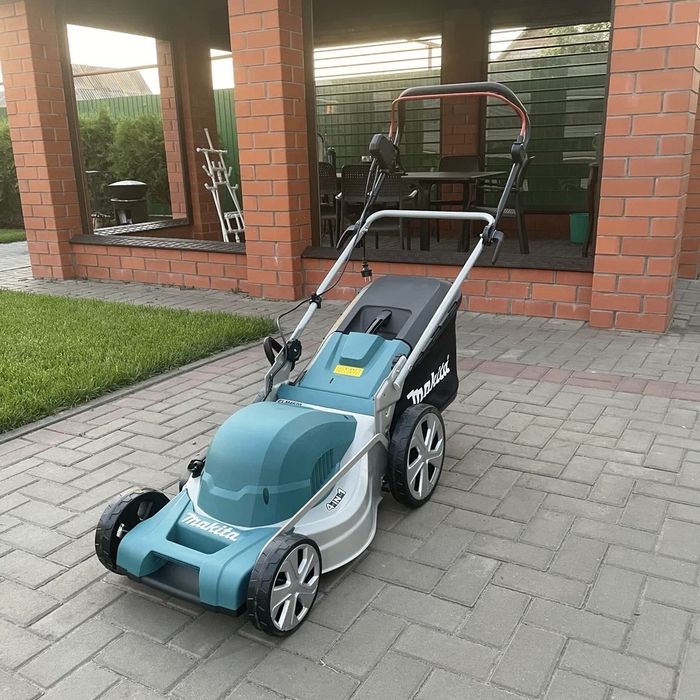 Электрическая газонокосилка Makita ELM4620 Japan
