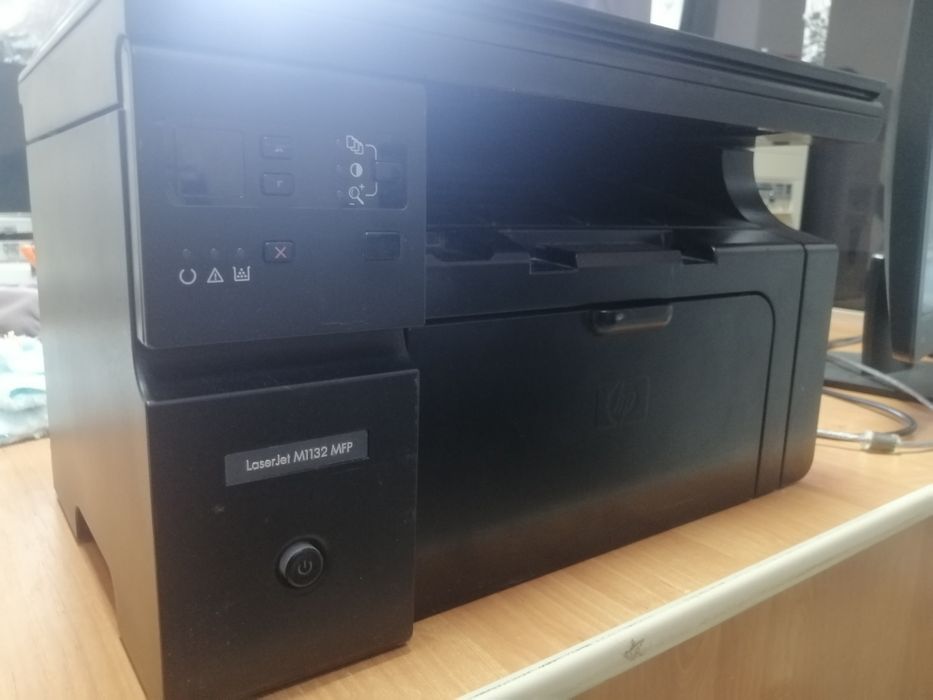Продам принтер мфу HP 1132