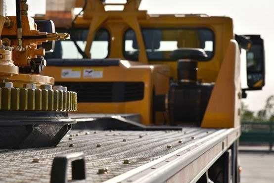 XCMG QY30K5C  современный автомобильный кран грузоподъемностью 30 тонн