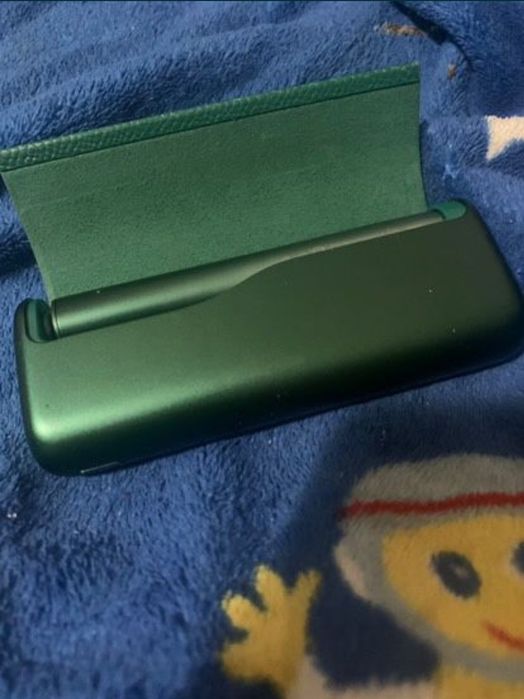 vand 2 iqosuri cu display