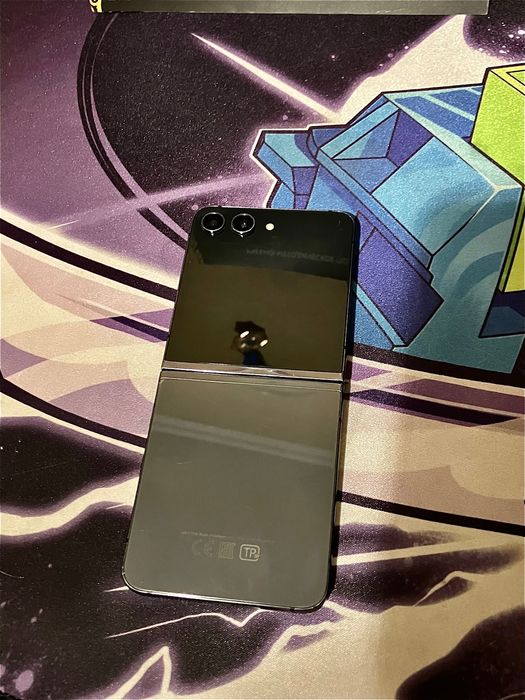 Samsung Z flip 5