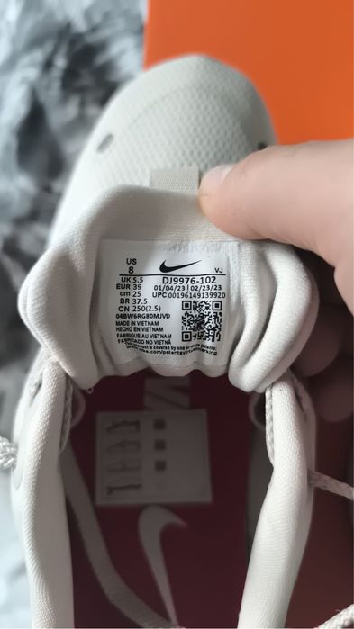 Дамски маратонки Nike