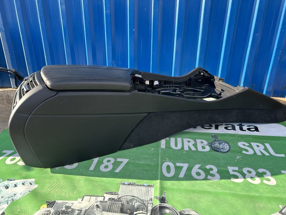 Cotieră BMW F 10 volan stânga
