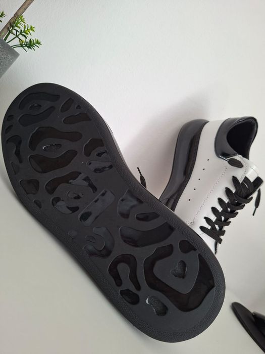 Sneakers barbati din  piele mărimea 41