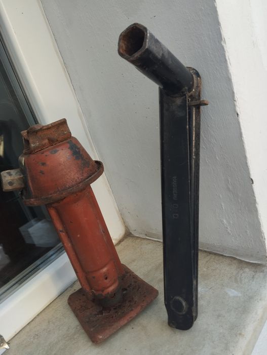 Винтов крик за бус