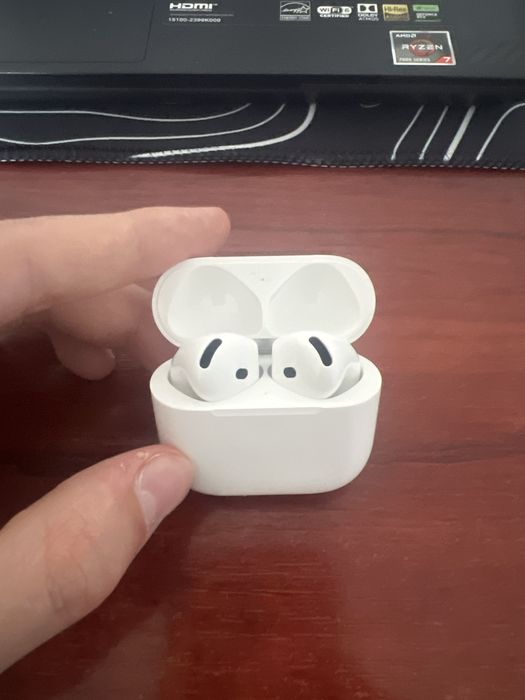 Airpods 4 cu anc