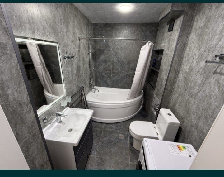 Yunusobod Minor metroni yonida 2xonali kvartira bor