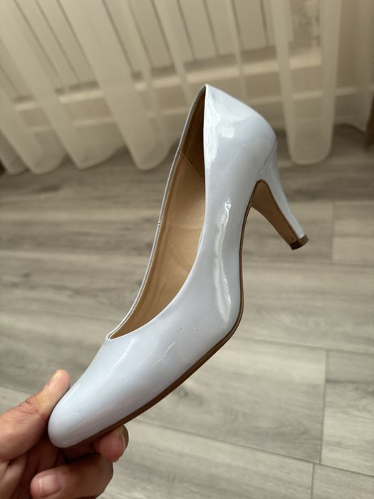 Женская обувь