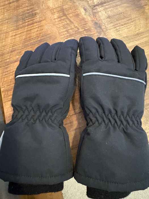 Ски ръкавици  за 6-7 годишно дете
