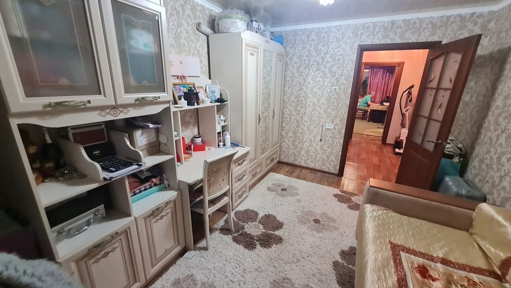 Продам остаётся всё.3комн ул.пл