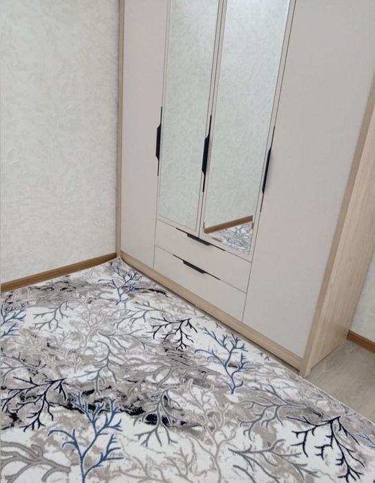 Mirzo Ulugʻbek Ekobazar akkusher GINIKALOGYA oldida 1 xona kv ijaraga