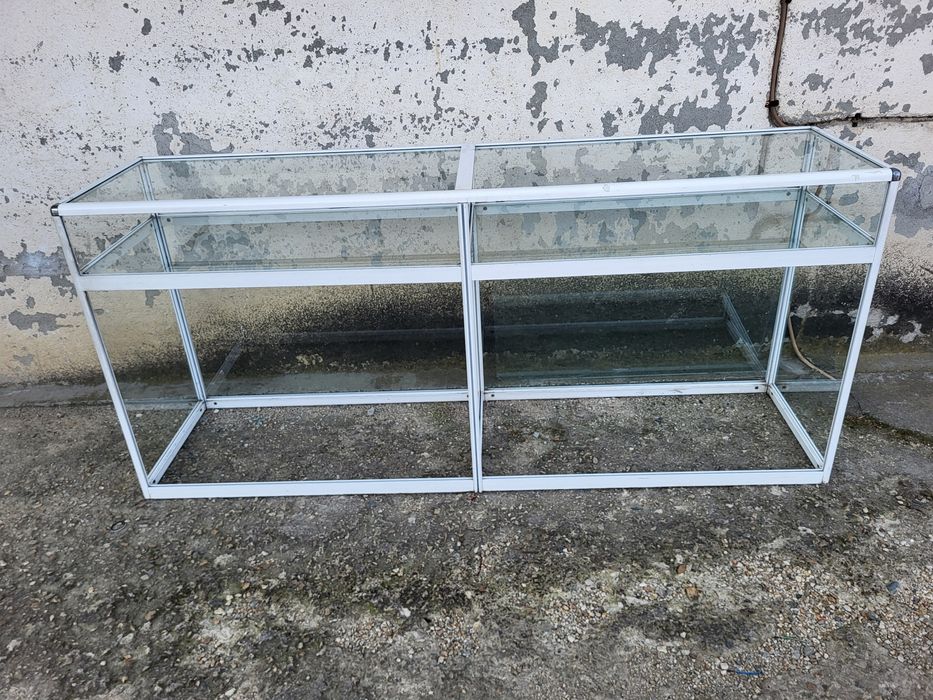 Витрина, щанд за стока