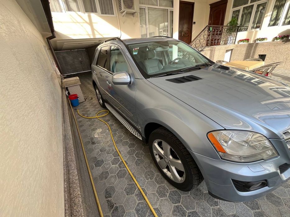 Mersedes bens ml 350 v otlichnom sostoyani probeg 102000 kl